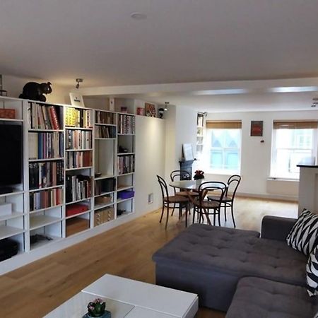Spacious 2 Bedroom Apartment In The Heart Of Soho. London Exterior foto